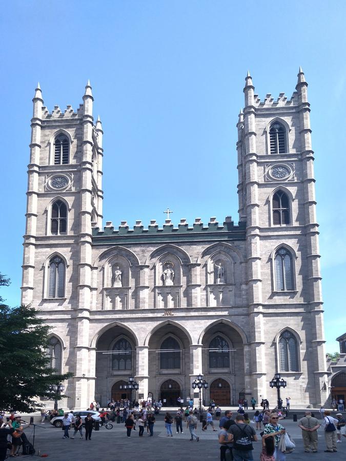Hotel Le Deville Montreal Exterior photo